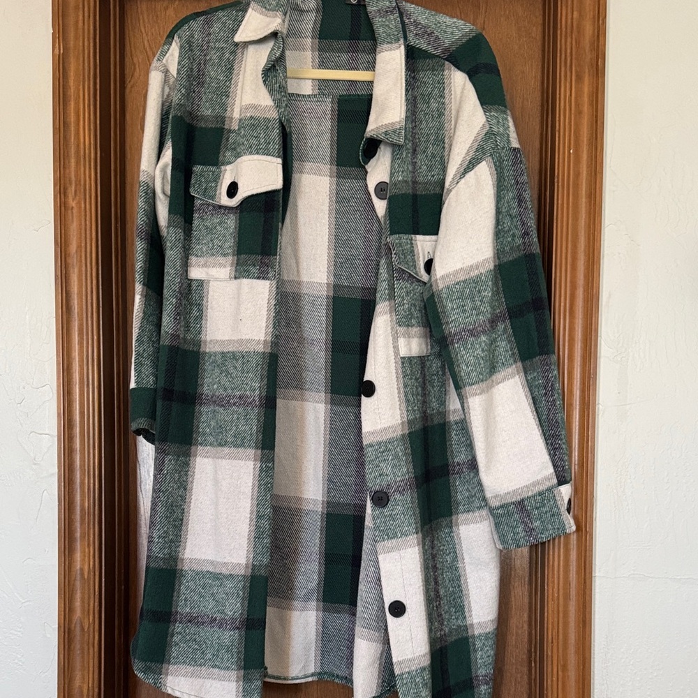 Stylish Green and Cream Plaid shacket Jacket